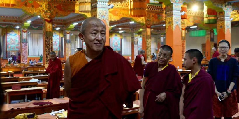 Dzongsar Rinpoche 33