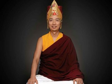 Ratna-Vajra-Rinpoche-820x410