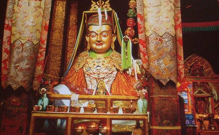 Guru Rinpoche 30